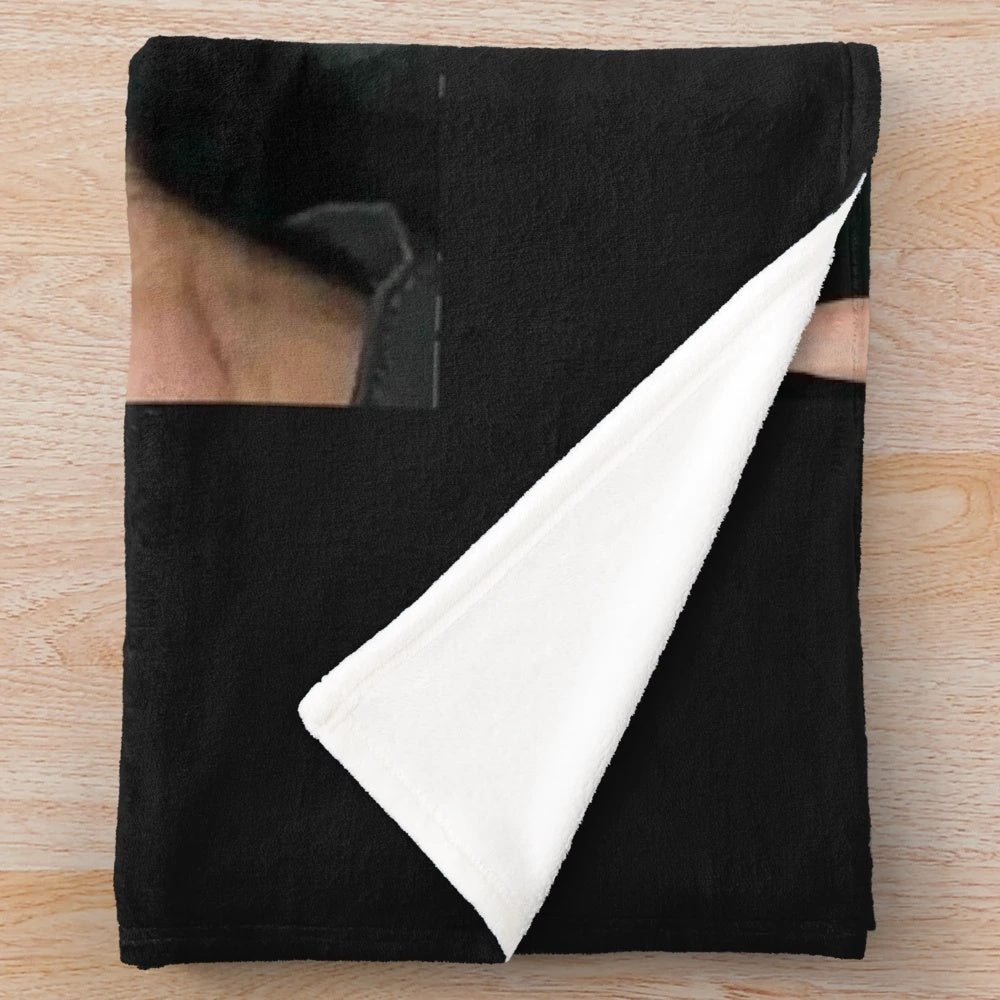 Toosii-inspired plush blanket with soft, comfortable design