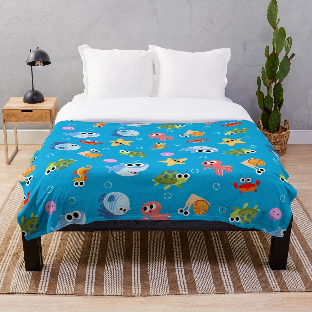 Plush shark-patterned blanket for children