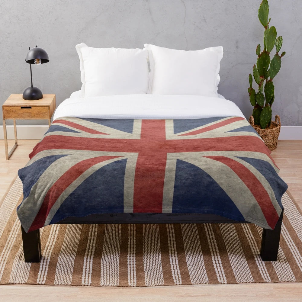 Cozy Union Jack Throw Blanket with Soft Plush UK Flag Design