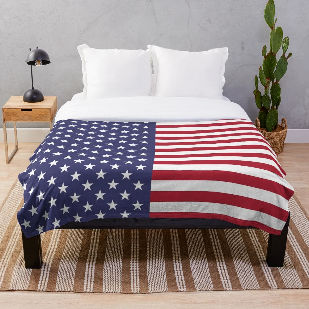 Soft and plush USA flag-themed throw blanket