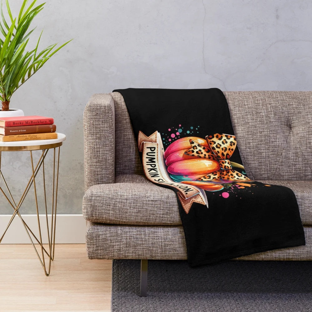 Vintage-style pumpkin design plush blanket for fall home decor
