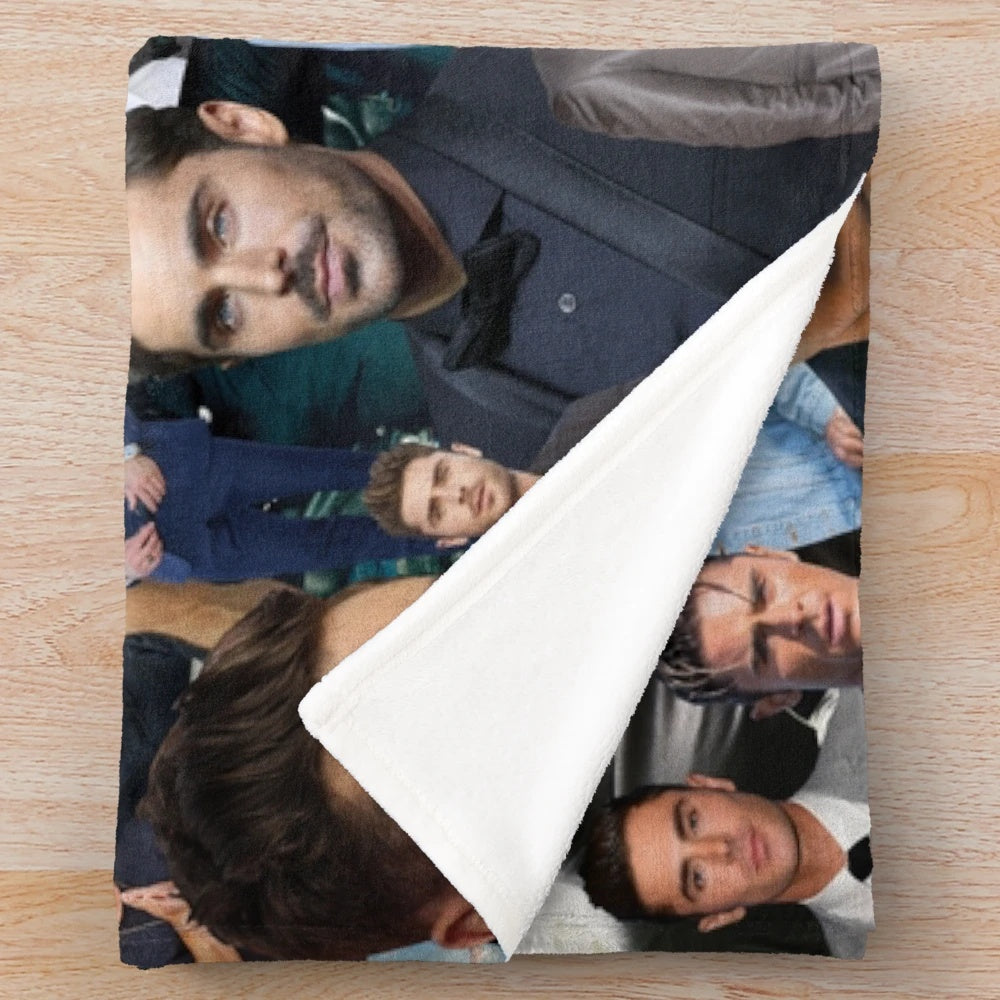 Plush blanket featuring the image of Hollywood actor Zac Efron