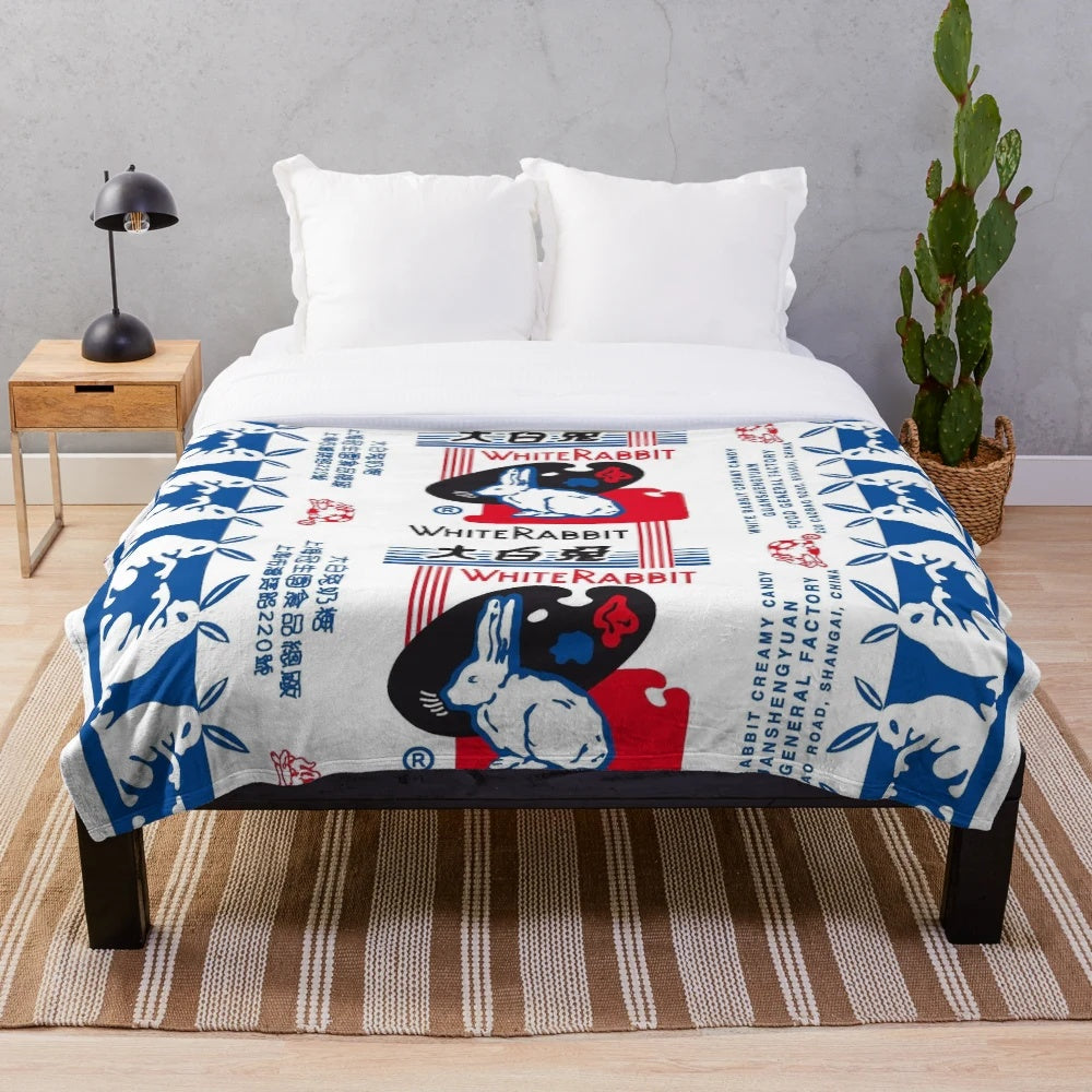 Creamy shanghai-style candy plush blanket