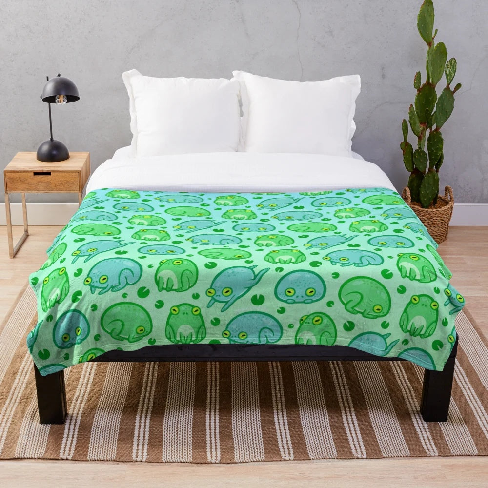 Frog Plush Blanket with Cute Amphibian Design