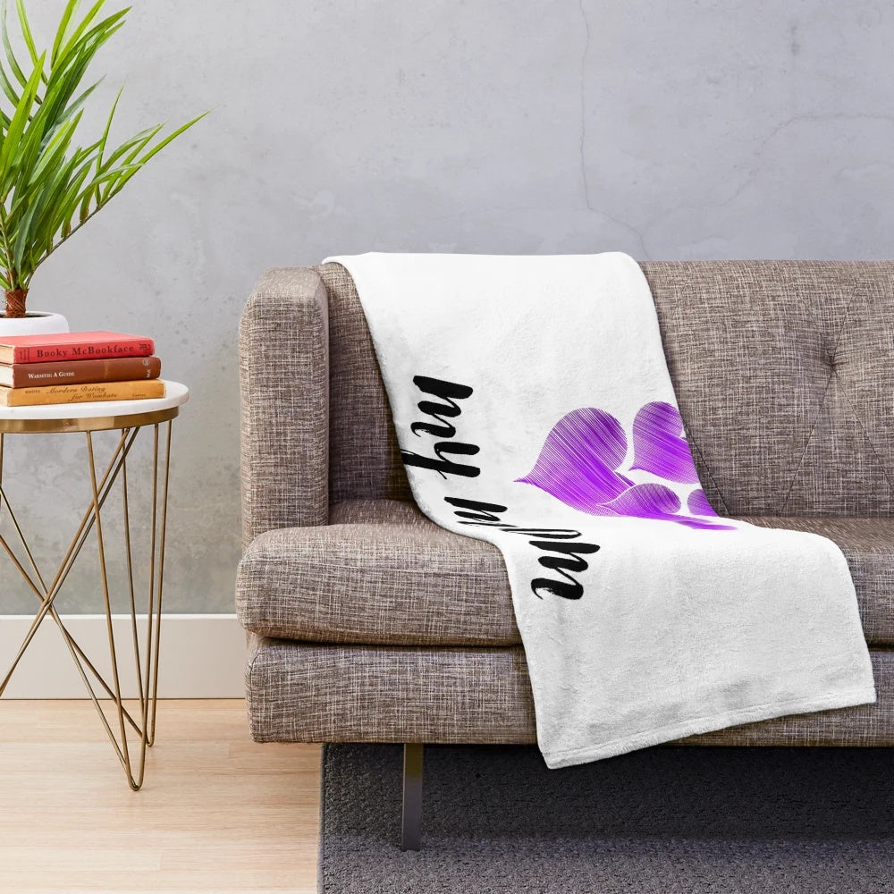 Cozy and soft plush blanket for the best mom