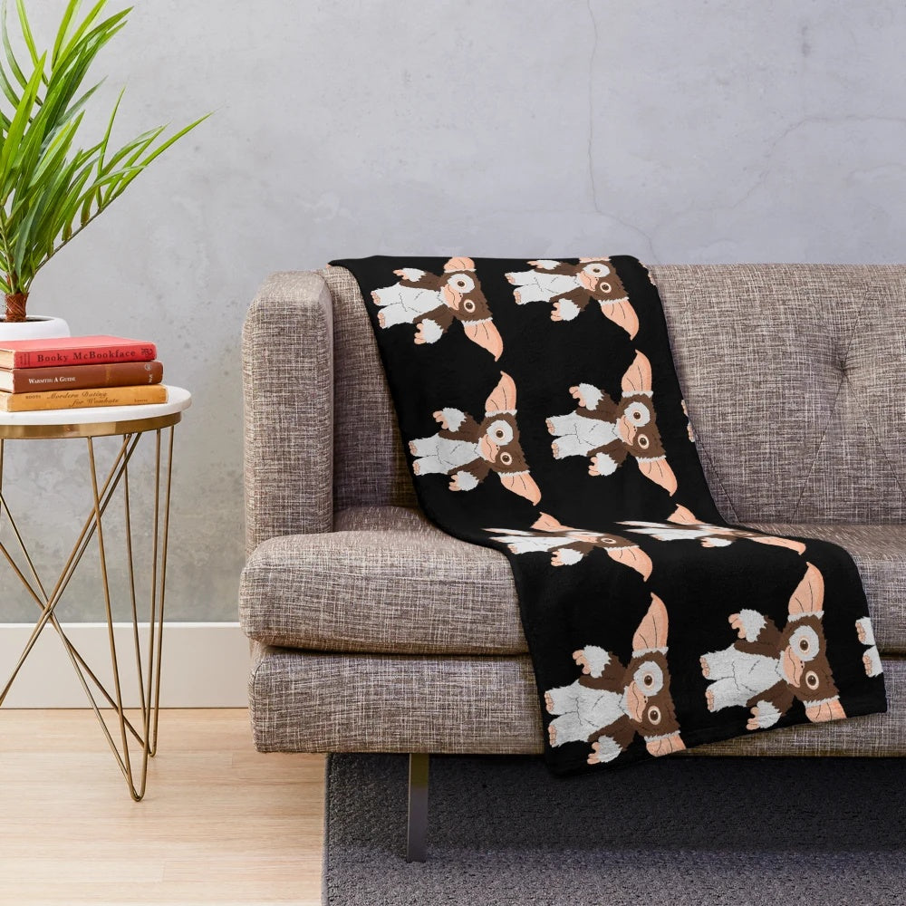 Gremlins Gizmo plush blanket, soft and cozy holiday decor
