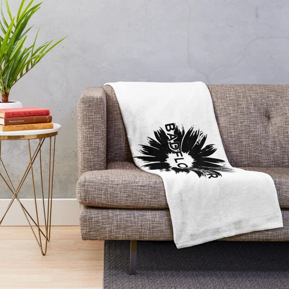 Daisy Inspired Plush Blanket with Cozy Design for Music Fans