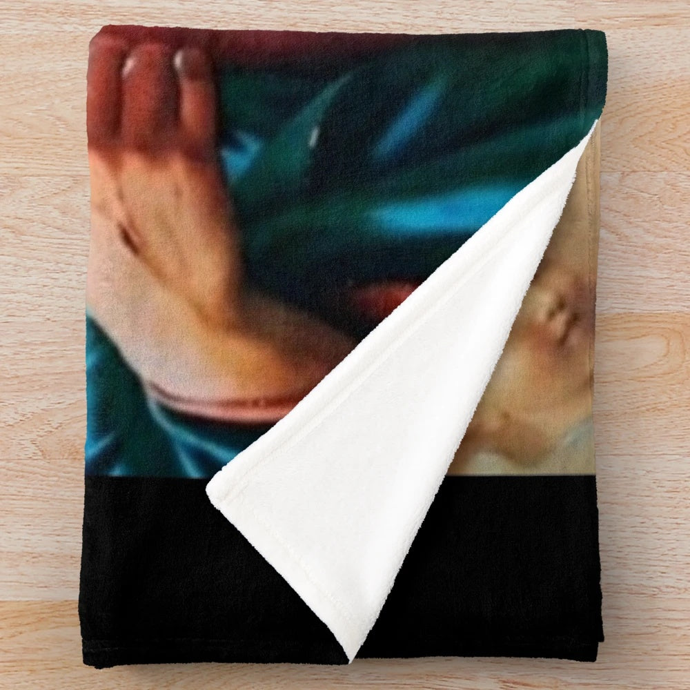 Damiano David as Jesus plush blanket, Maneskin fan art