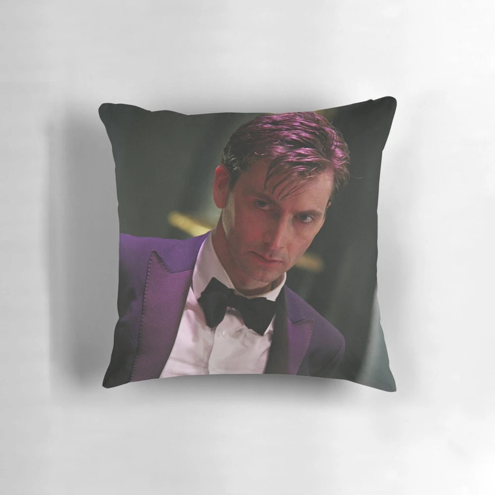 Image of a decorative pillow featuring a portrait of actor David Tennant as the character Hamlet