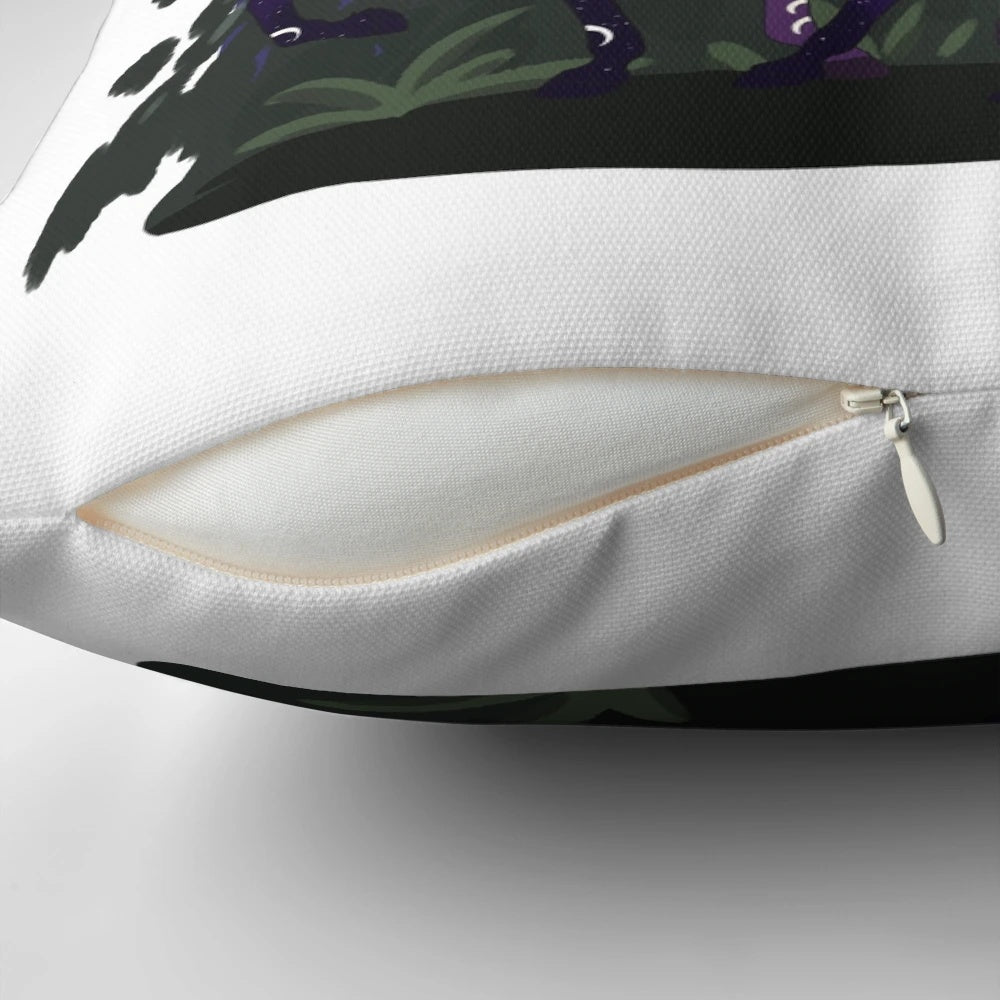 A decorative pillow with the characters Umbra and Ayla from the popular online game Star Stable Online.