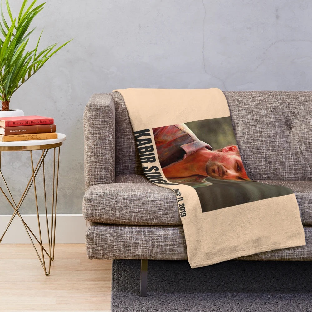 Desi Bollywood-Inspired Plush Blanket with Kabir Singh, Shahid Kapoor, and Kiara Advani Design