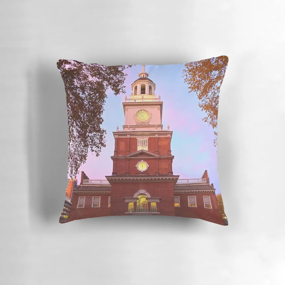 Vibrant pillow featuring the iconic Independence Hall in Philadelphia, a historic landmark and symbol of American independence.