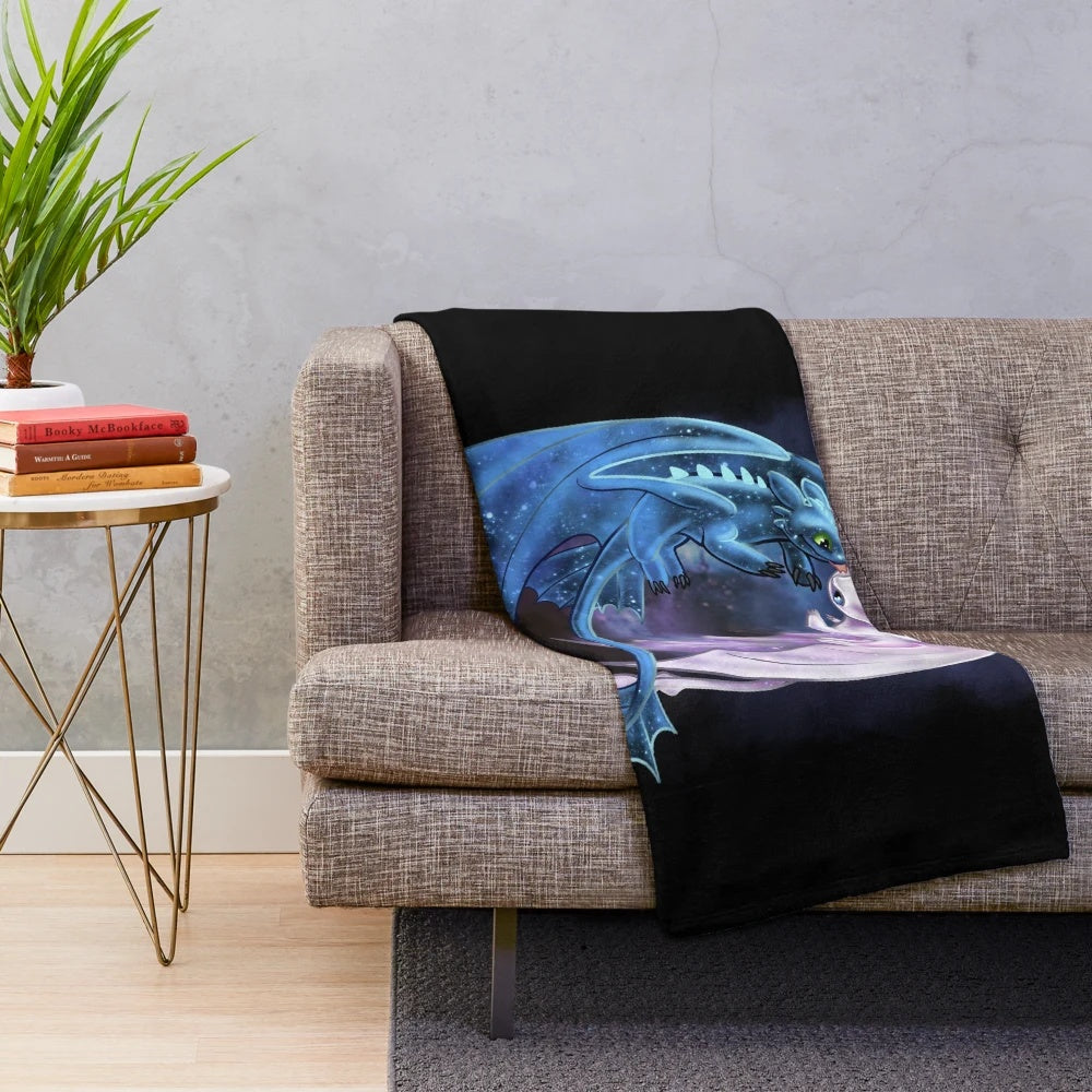 Dreamworks Dragons Starry Plush Blanket featuring Toothless and Light Fury