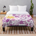 Soft and plush blanket with a sun design inspired by princesses