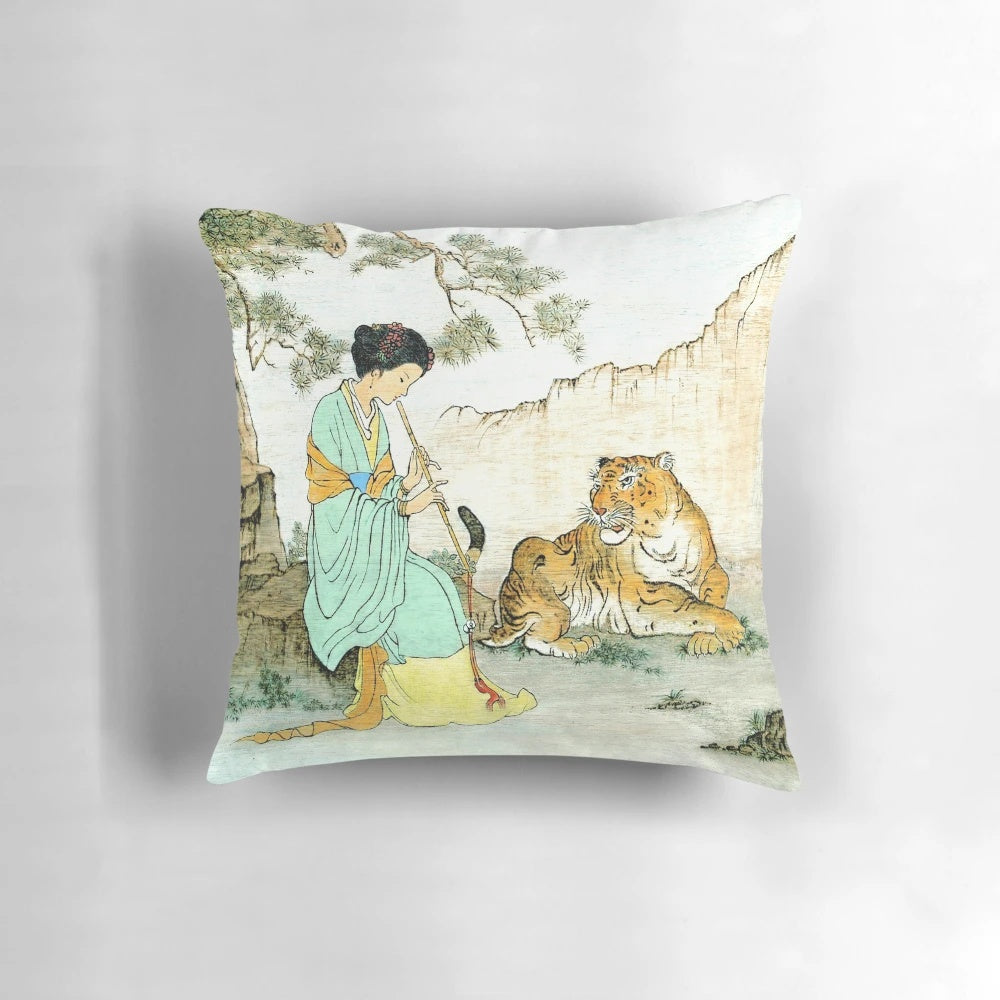 Stunning tiger pillow with an oriental beauty design for luxurious home decor
