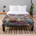Japanese crane plush blanket with embroidered pattern