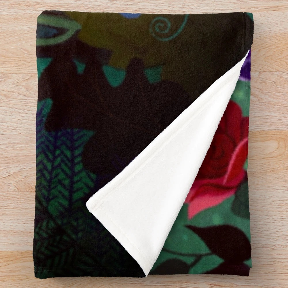 Soft and plush alice-themed blanket with floral design