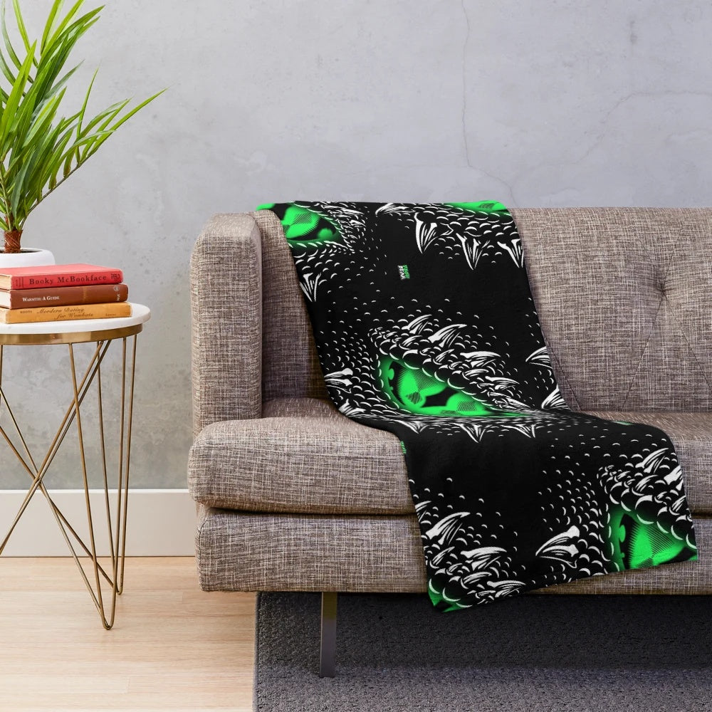 Vibrant dragon eye print plush blanket for cozy home decor