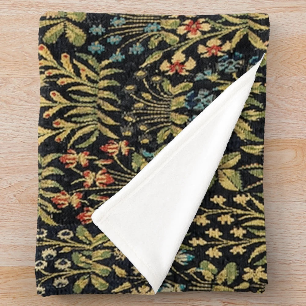Medieval gothic fantasy floral pattern plush blanket