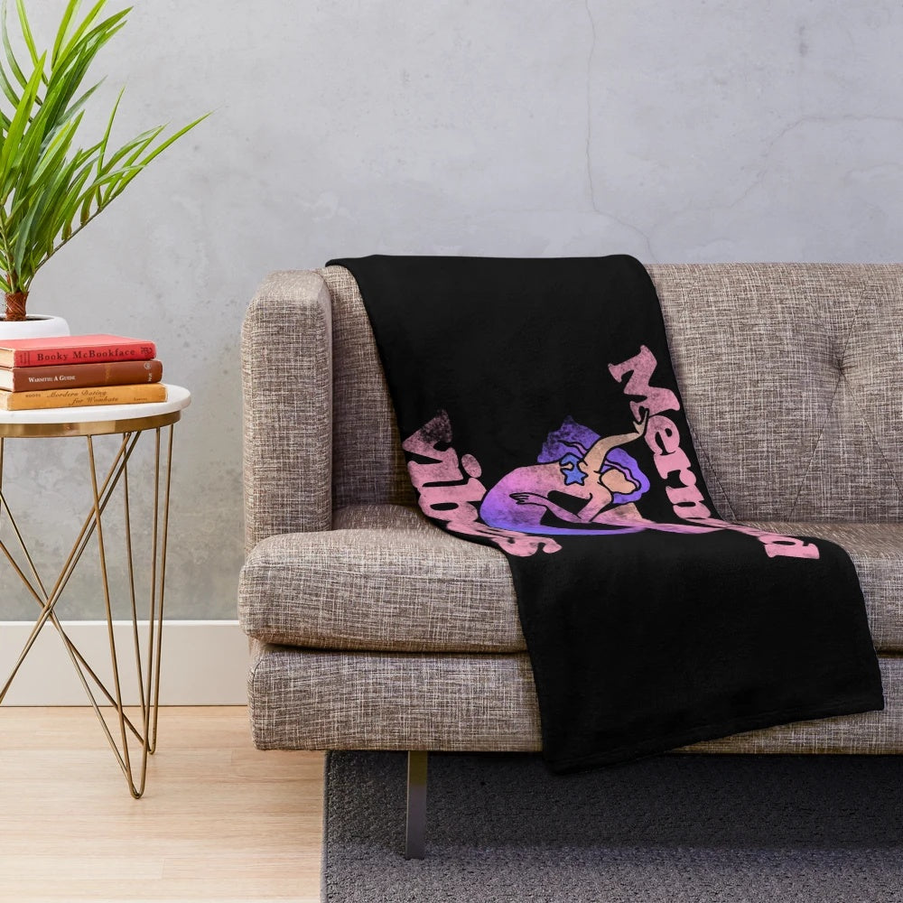 Soft, plush mermaid-themed blanket with a whimsical design
