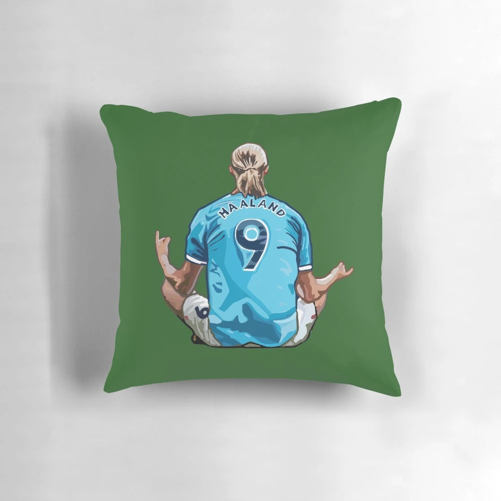 Erling Haaland Norway soccer football star pillow, perfect for Manchester City fans