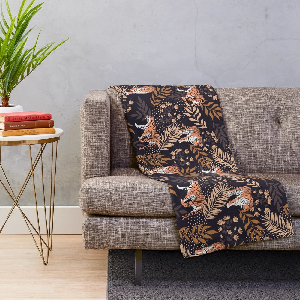 Dark blue patterned tigers plush blanket