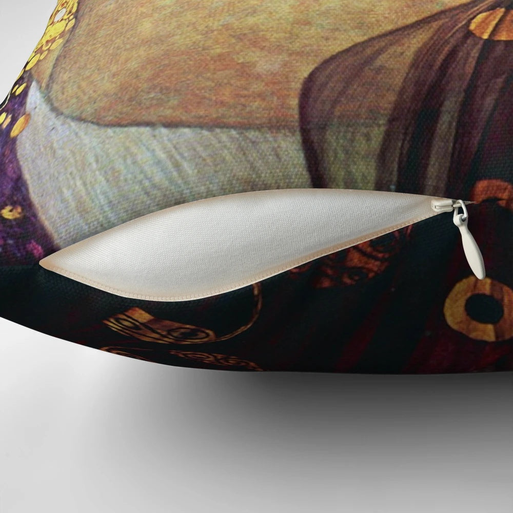 Luxurious pillow featuring the iconic Danaë painting by renowned artist Gustav Klimt