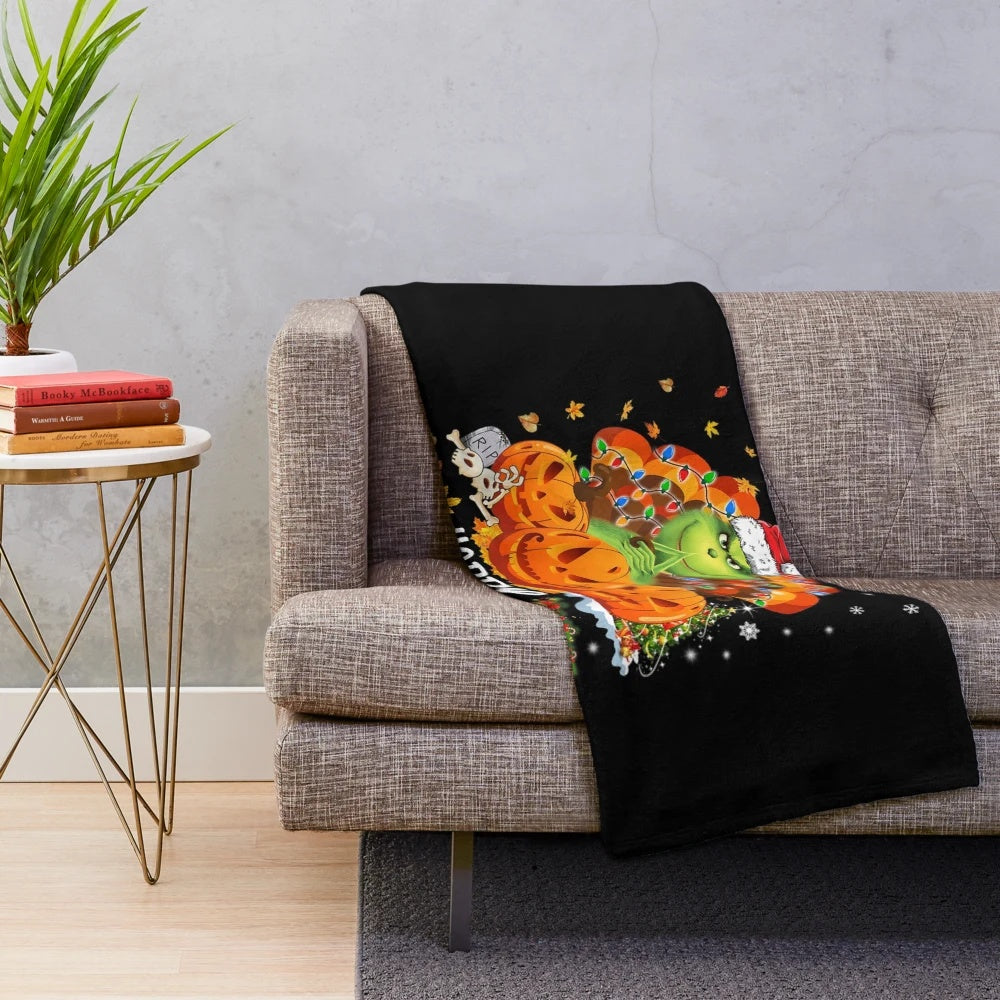 Plush Christmas blanket with Grinch-inspired holiday design