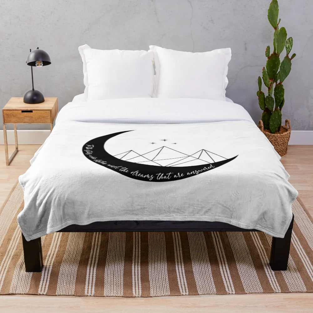 ACOTAR Night Court Plush Blanket featuring Feyre, Rhysand, and the Velaris skyline