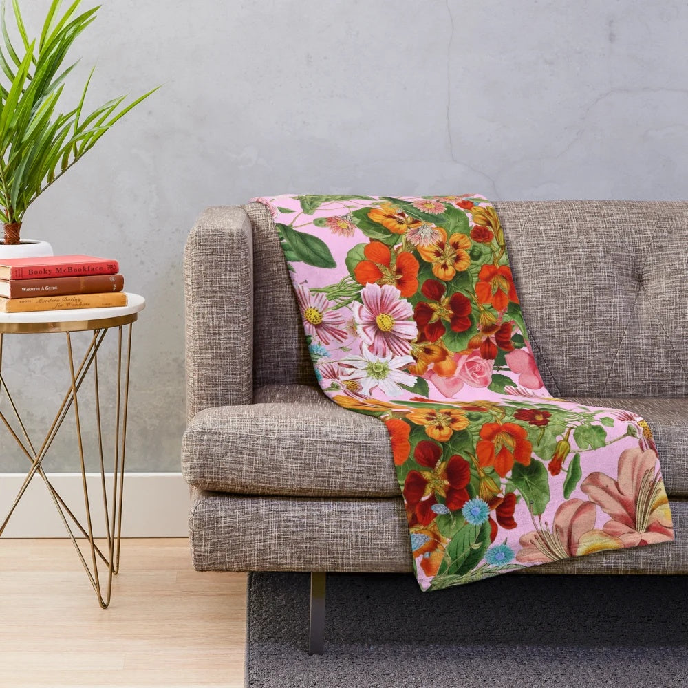 Floral plush blanket with peony pattern and watercolor design