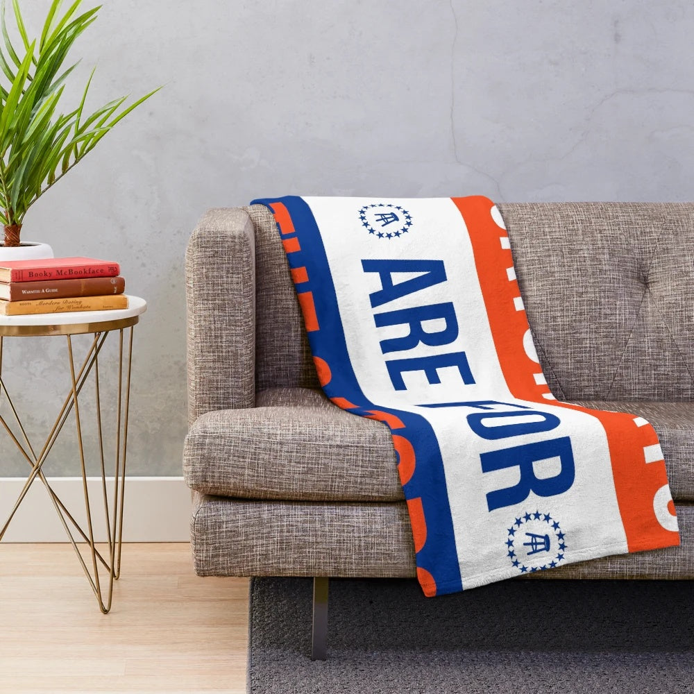Gator plush blanket for college football fans