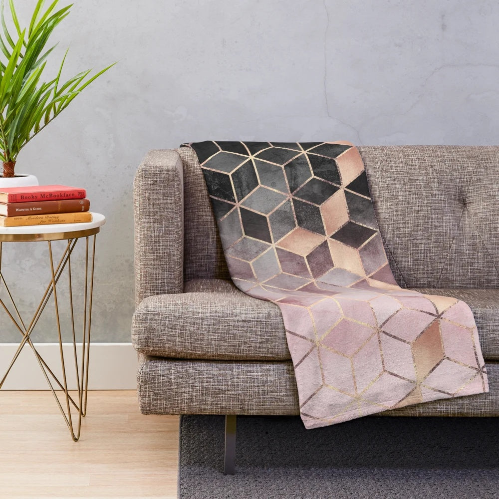 Gradient Cubes Plush Blanket with Artistic Abstract Geometric Design