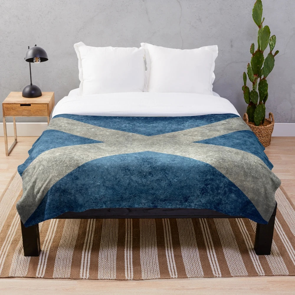 Grungy vintage Scottish flag plush blanket
