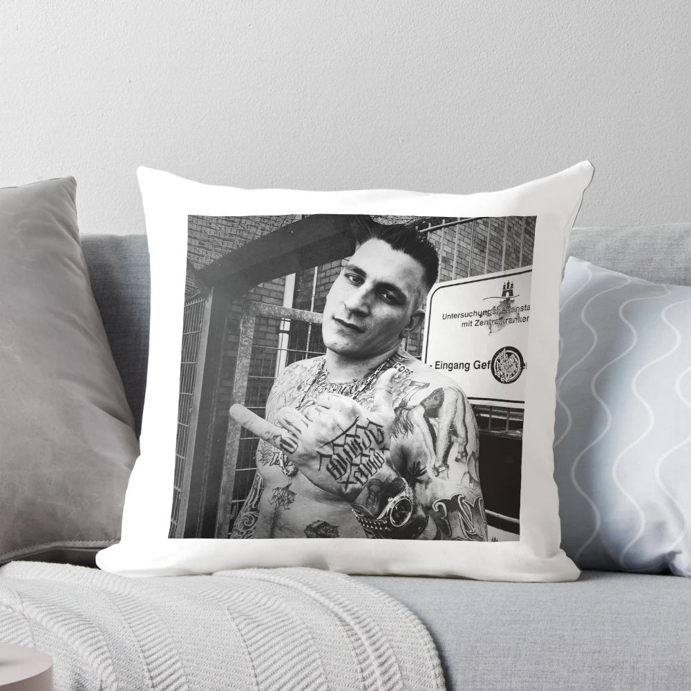 Stylish decorative pillow featuring the image of German rapper Gzuz, a member of the 187 Strassenbande collective.