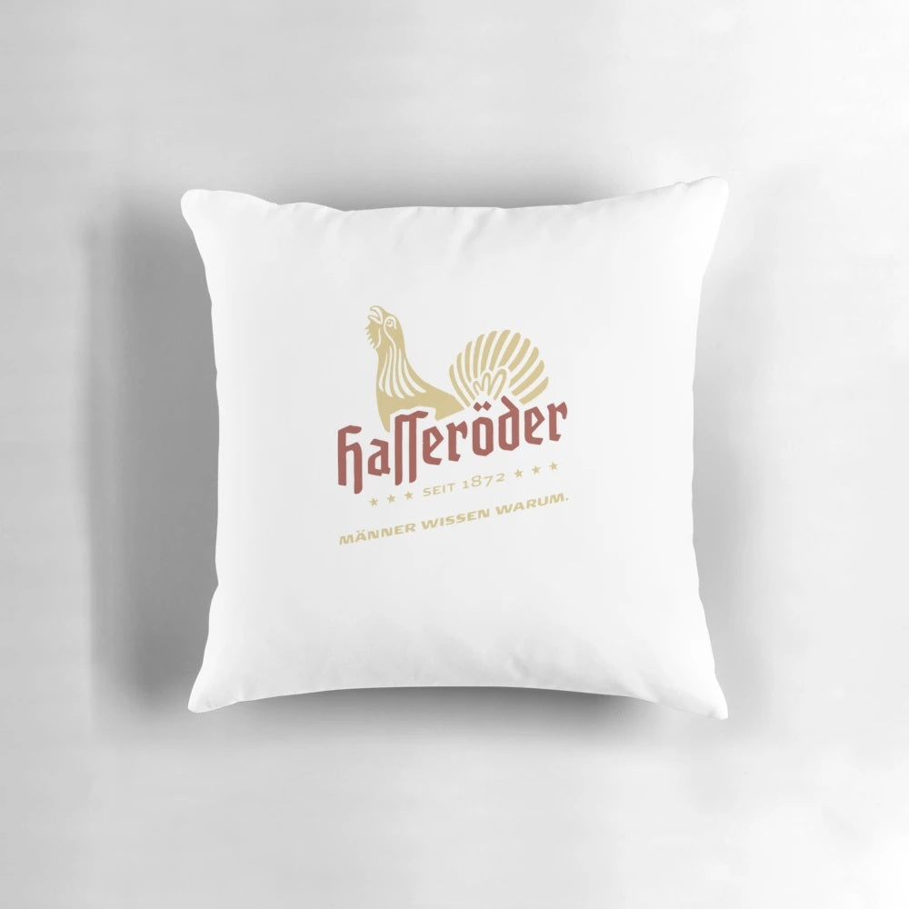 Hasseroder essential t-shirt pillow with soft, high-quality fabric