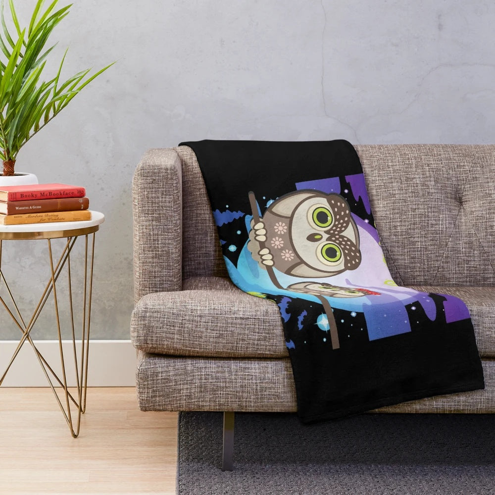 Soft and cozy plush blanket with "Best Mom In The History Of Ever" design, perfect for Mother's Day