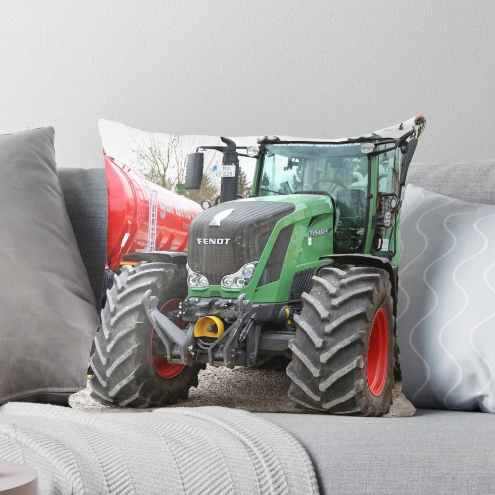 Fendt 828 Vario Tractor - Powerful and Reliable German Agricultural Machinery