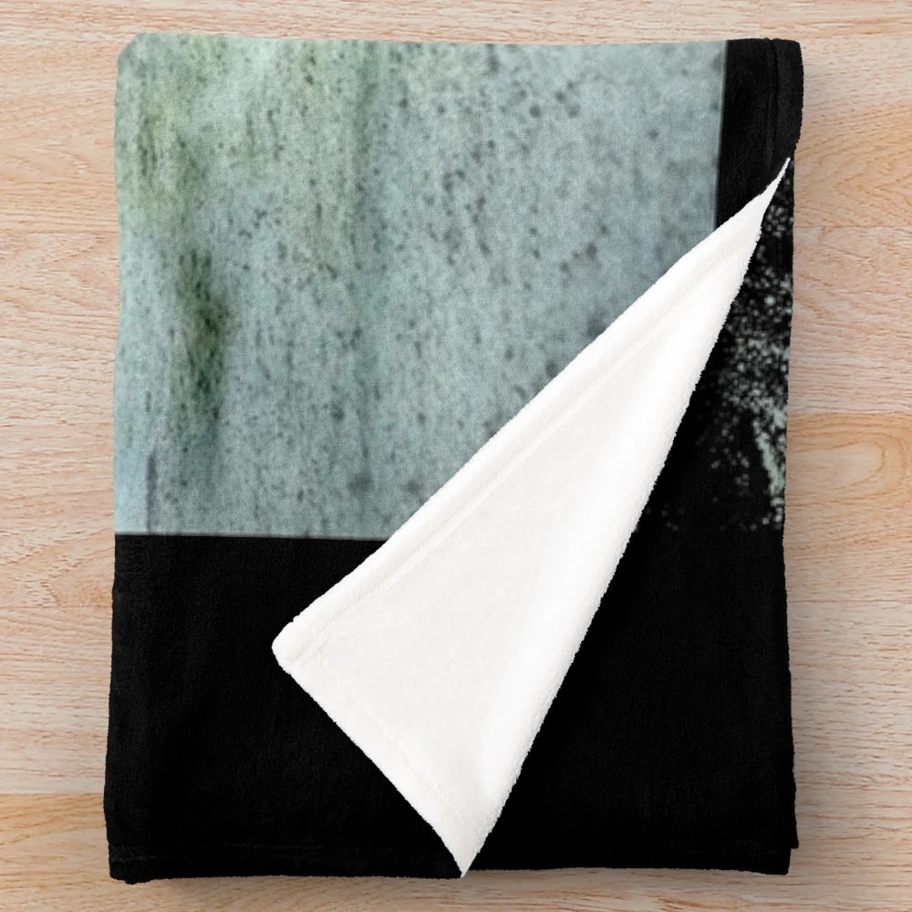 Horizons Plush Blanket - Soft and Comfortable Throw Blanket