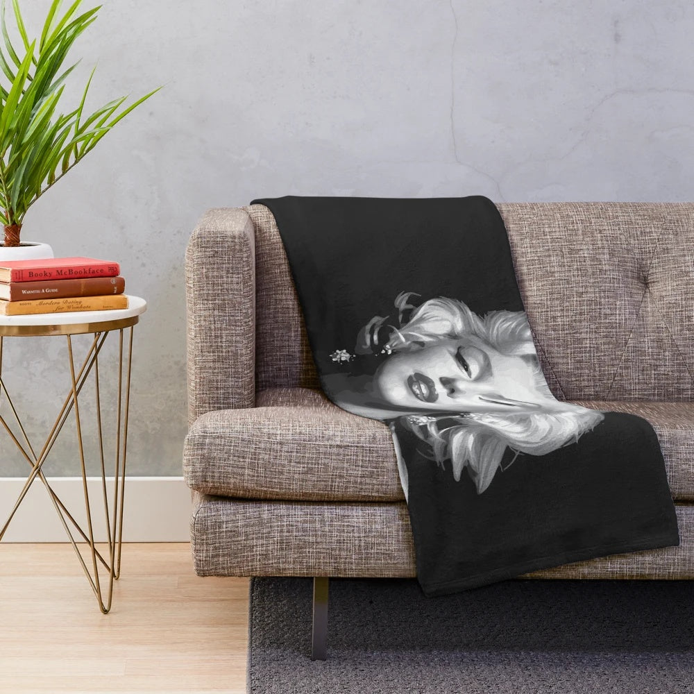 Marilyn Monroe pop art style plush blanket