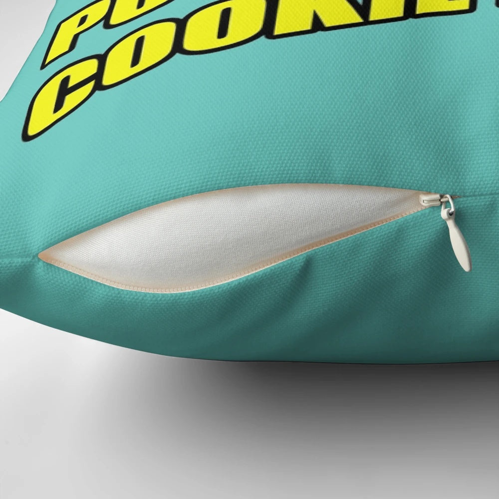 Arnold Schwarzenegger as the Terminator with the quote "I'll Be Back" on a decorative pillow