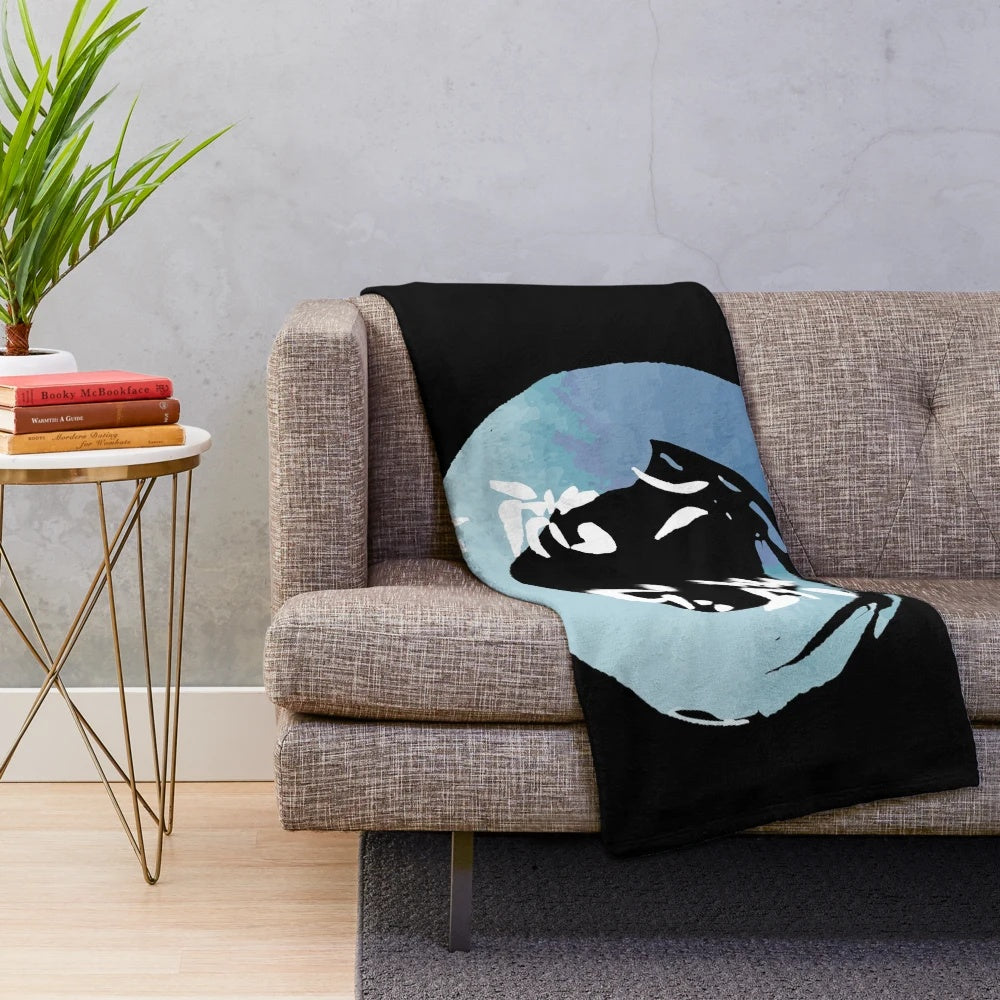 Watercolor design plush blanket featuring an inspirational Japanese proverb