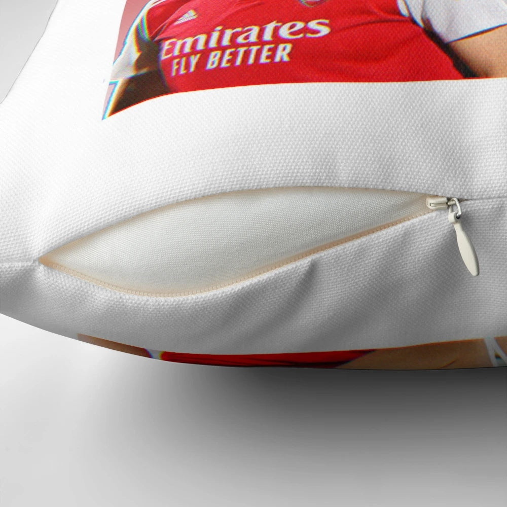 Leah Williamson AWFC Retro 90s Design Homage Pillow