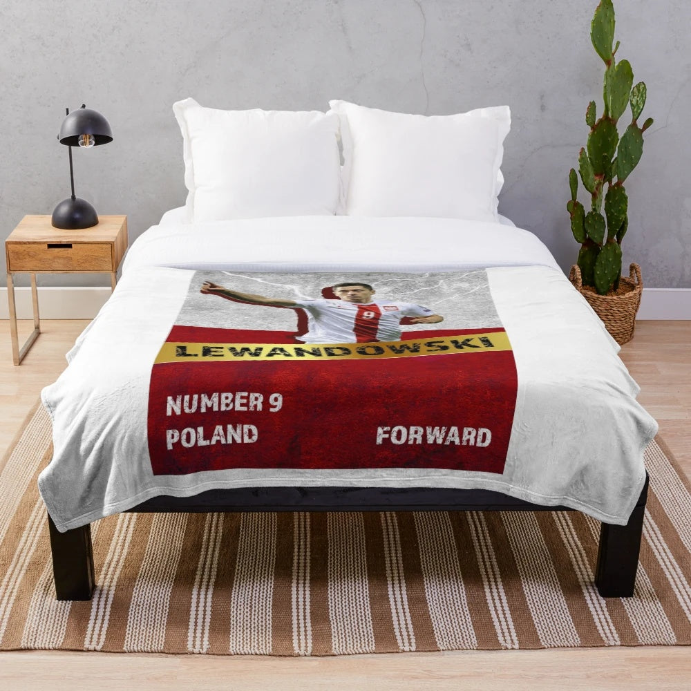 Lewandowski-Inspired Plush Blanket for World Cup 2022 Fans