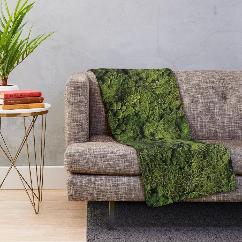 Moss pattern plush blanket with natural green texture