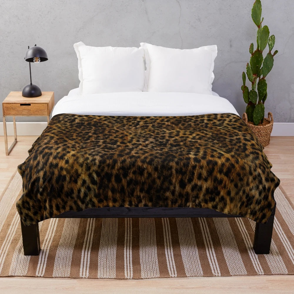 Cheetah fur texture plush blanket