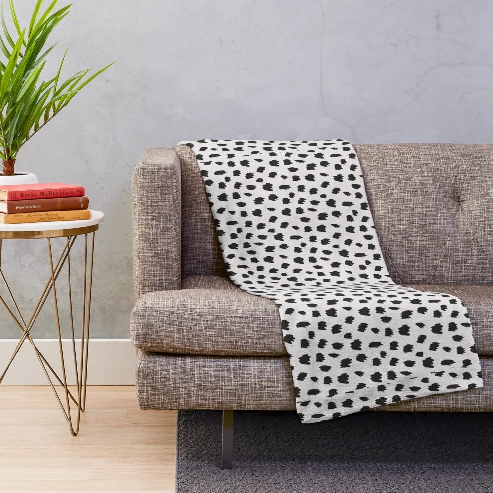 Soft and cozy cheetah print plush blanket for a touch of nature-inspired style