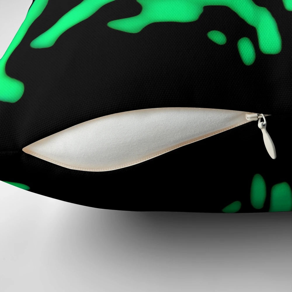 Emerald Diamonds Pillow with Exquisite Design