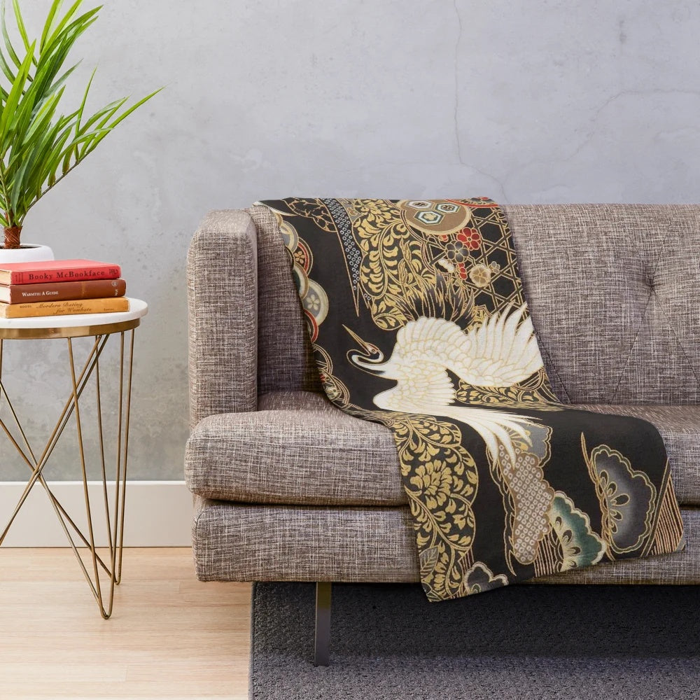 Elegant Japanese crane pattern plush blanket in gold and black