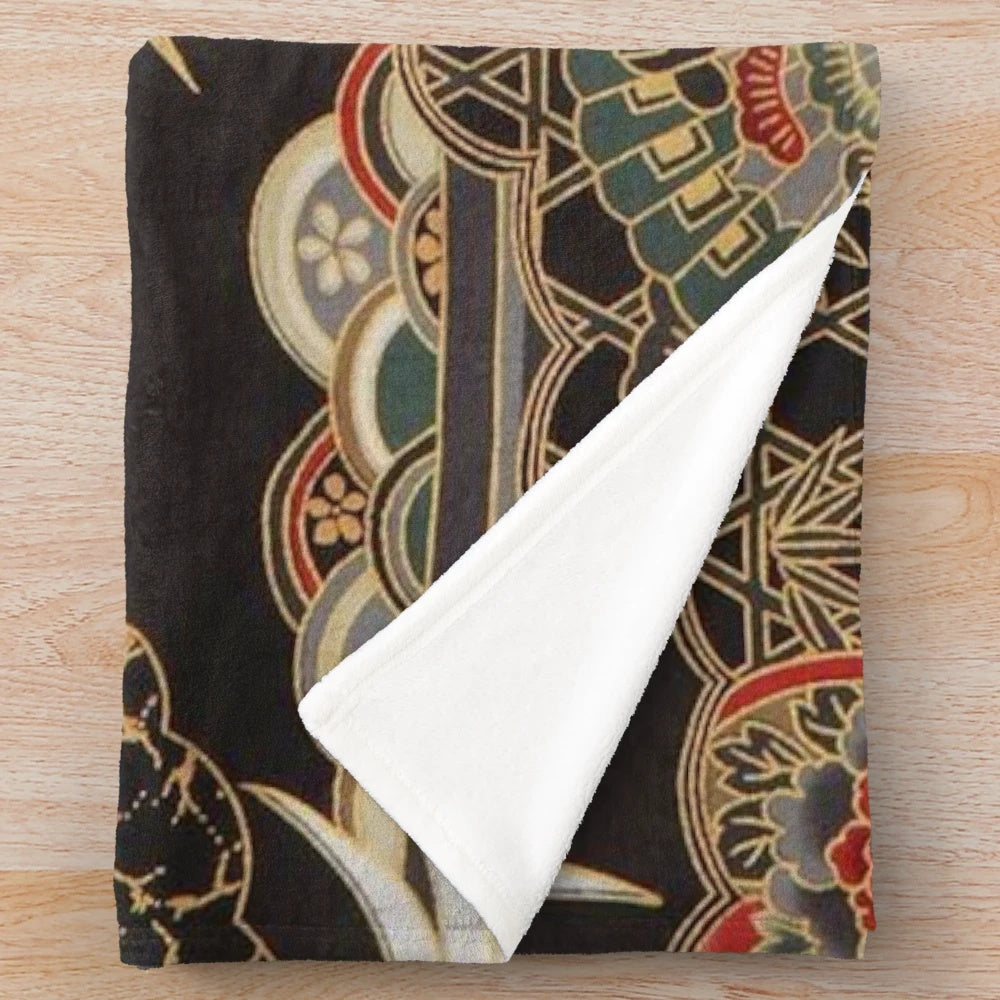 Elegant Japanese crane pattern plush blanket in gold and black