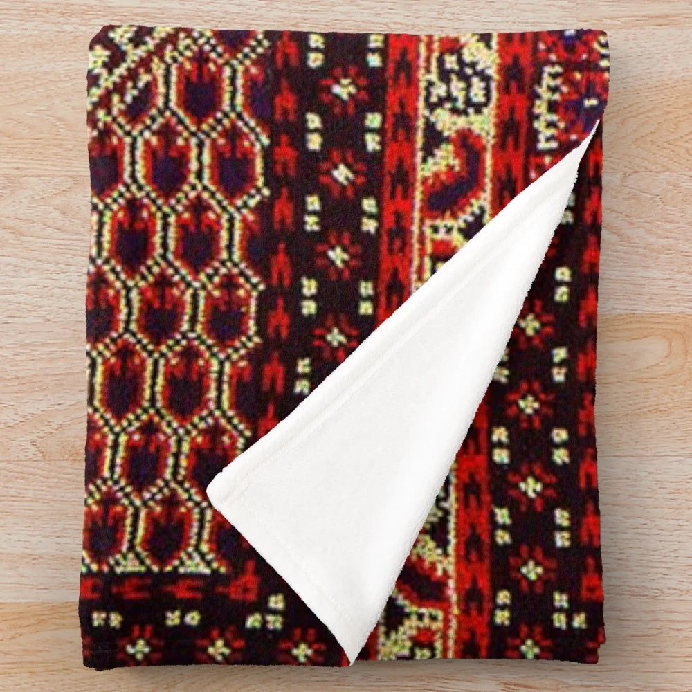 Moroccan-inspired plush blanket with vintage pattern